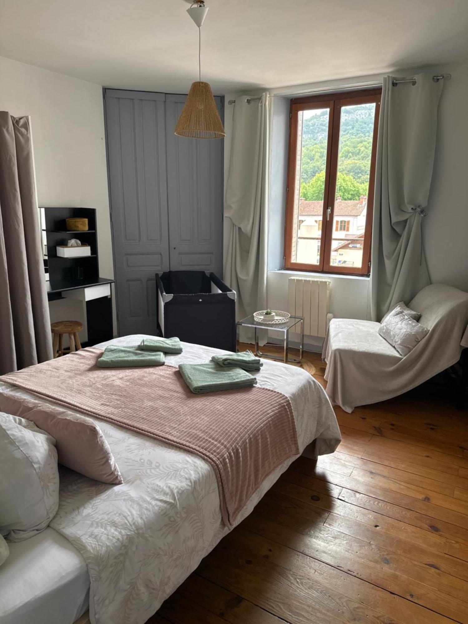 Apartment La Viarhona A Bregnier-Cordon Ngoại thất bức ảnh